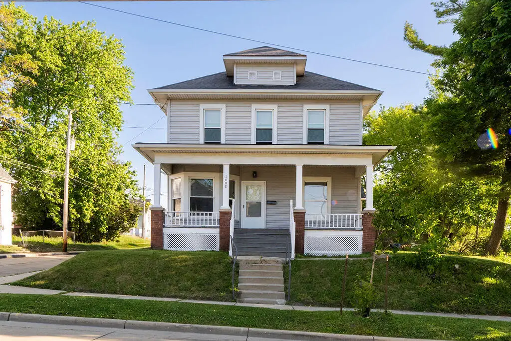 1008 11th St, Racine, WI 53403 - #1