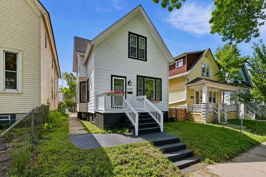 2745 N Booth St, Milwaukee, WI 53212 - #2