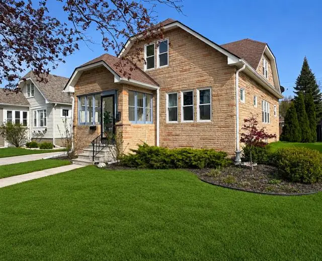 2327 Buchanan Rd, Kenosha, WI 53143 - #1
