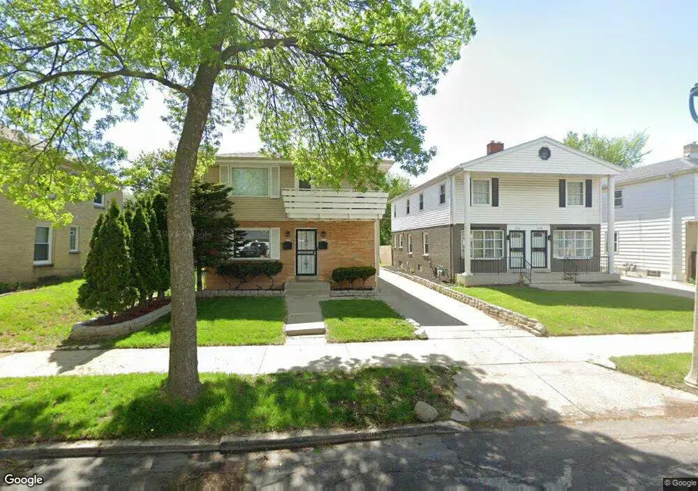 2776 N Carlton Pl, Milwaukee, WI 53210 - #1
