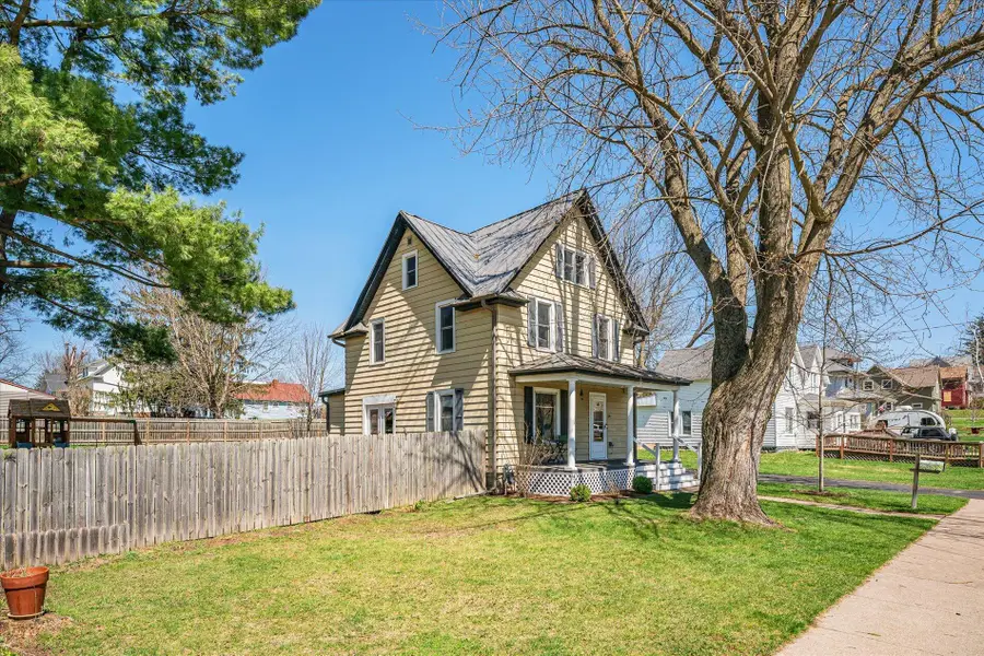 208 W Park St, Westby, WI 54667 - #3