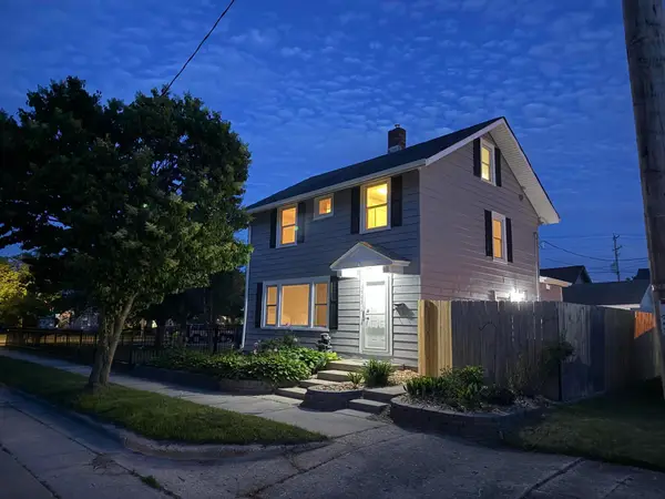 3509 71st St, Kenosha, WI 53142