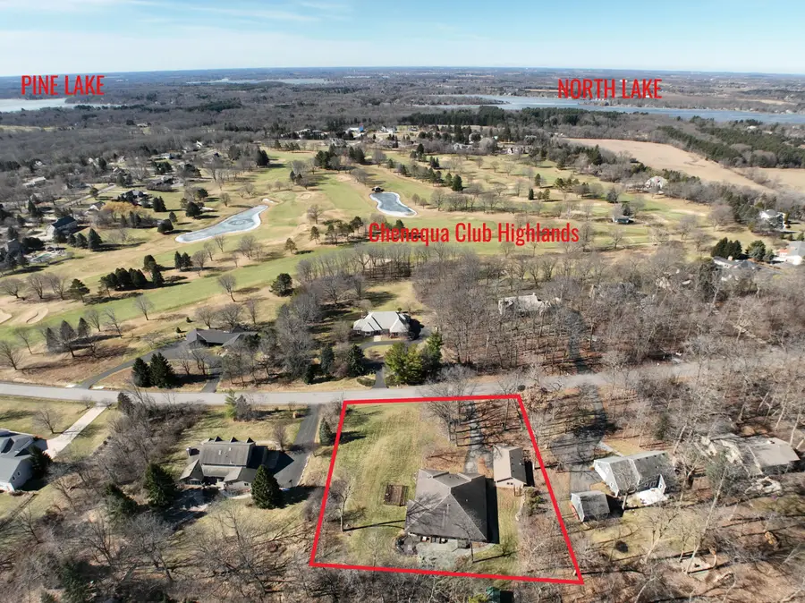 W307N6992 Club Cir E, Merton, WI 53029 - #2
