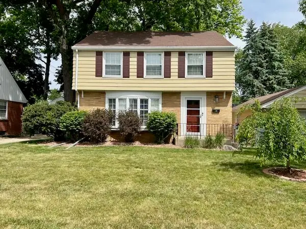 7342 W Georgia Ave, Milwaukee, WI 53220