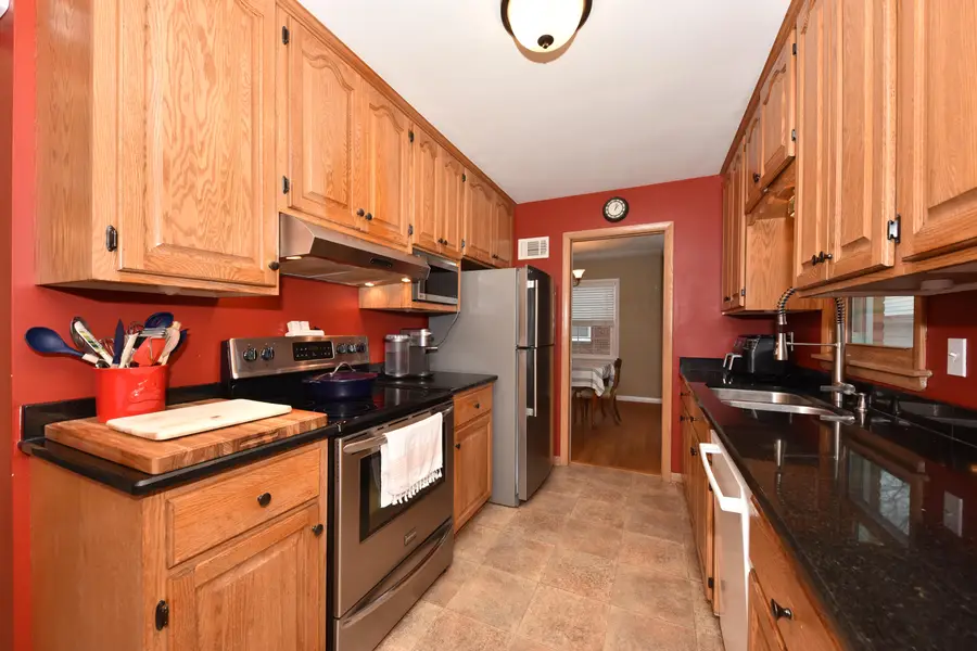 7342 W Georgia Ave, Milwaukee, WI 53220 - #2