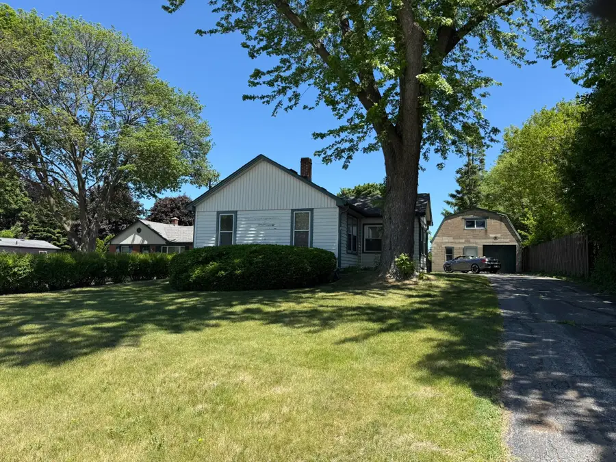 1001 S Green Bay Rd, Mount Pleasant, WI 53406 - #2