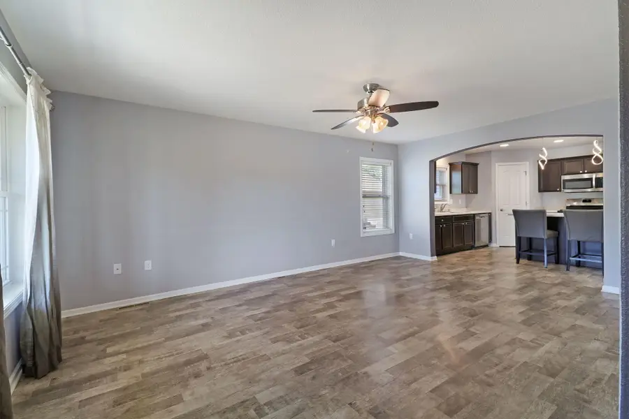 1116 Springbrook Dr, Burlington, WI 53105 - #2