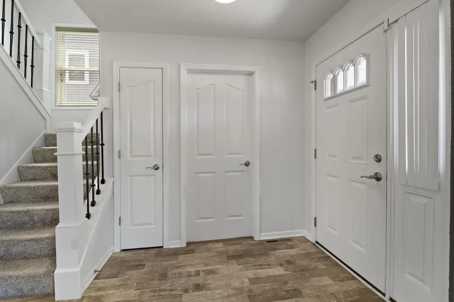 1116 Springbrook Dr, Burlington, WI 53105 - #3