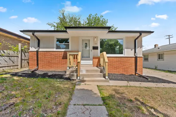426 S 92nd St, Milwaukee, WI 53214