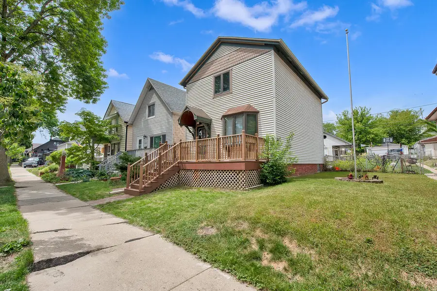 2239 S Aldrich St, Milwaukee, WI 53207 - #3