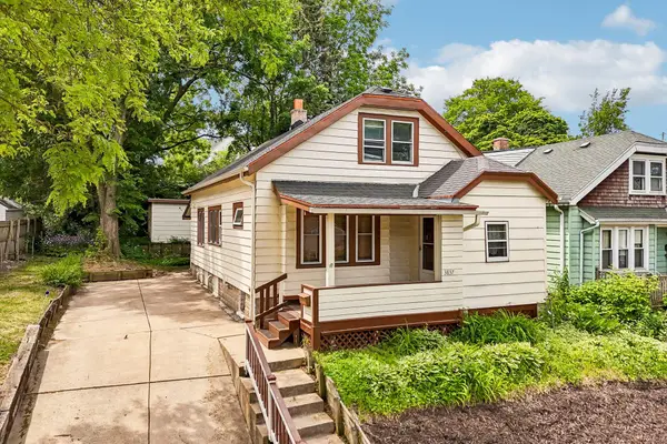 3837 W Mt Vernon Ave, Milwaukee, WI 53208
