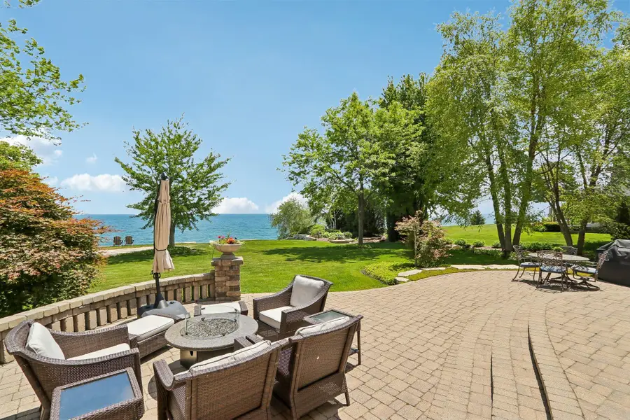 4731 Woodlake Ct, Mount Pleasant, WI 53403 - #2