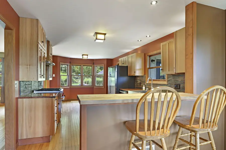 553 W Twin Lakes Rd, Bloomfield, WI 53128 - #2