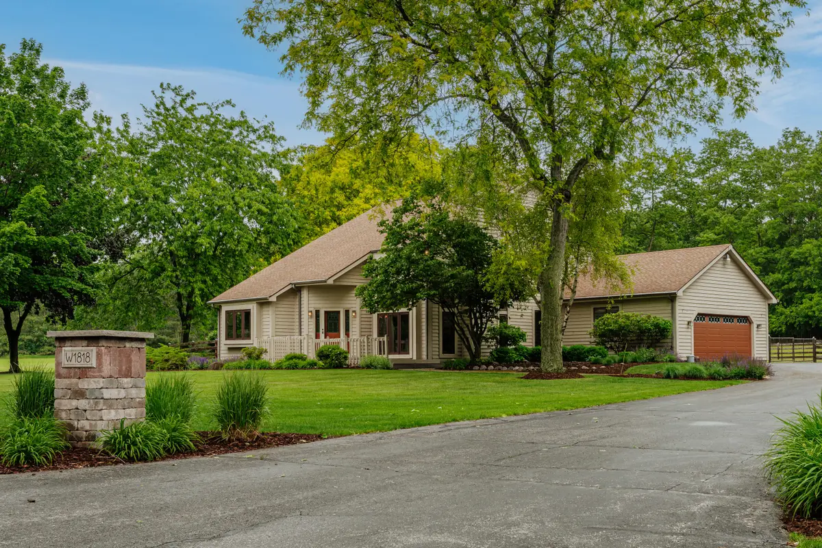 W1818 Lake Rd, East Troy, WI 53149 - #1