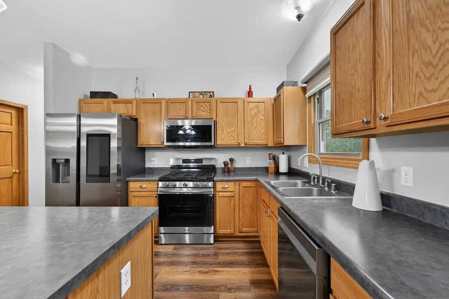1631 Rolling Green Dr, Mount Pleasant, WI 53406 - #2