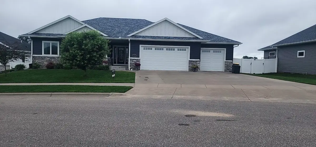508 Forest View Dr, Holmen, WI 54636 - #1