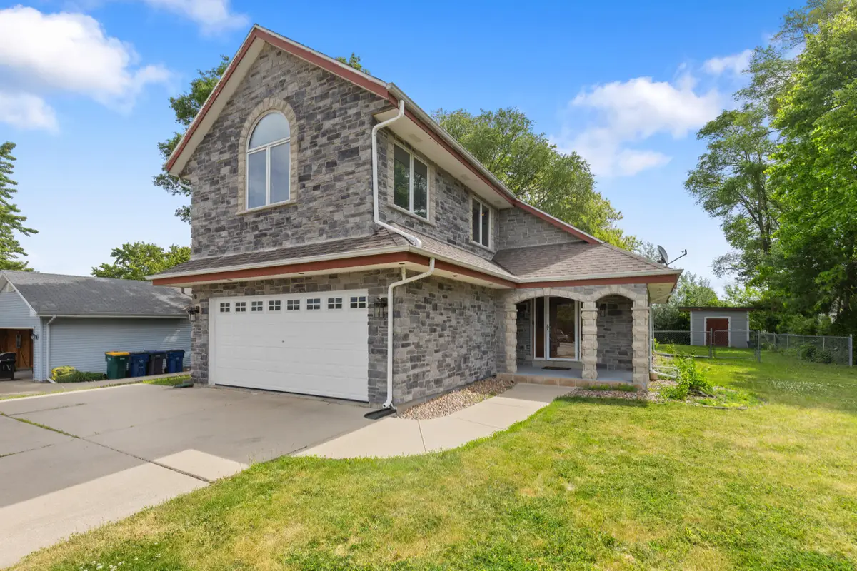 8900 S Shepard Ave, Oak Creek, WI 53154 - #1