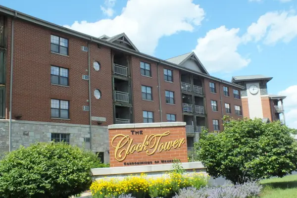100 E Main St, Waukesha, WI 53186
