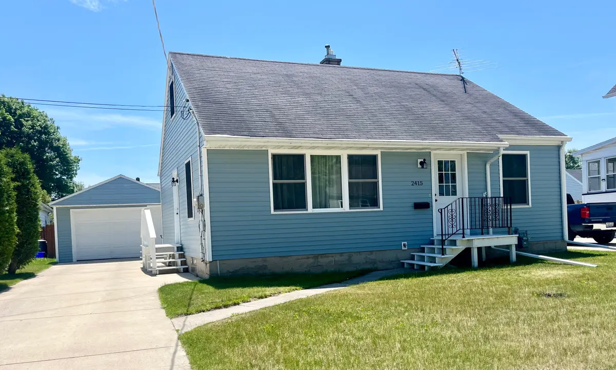 2415 16th St, Two Rivers, WI 54241 - #1
