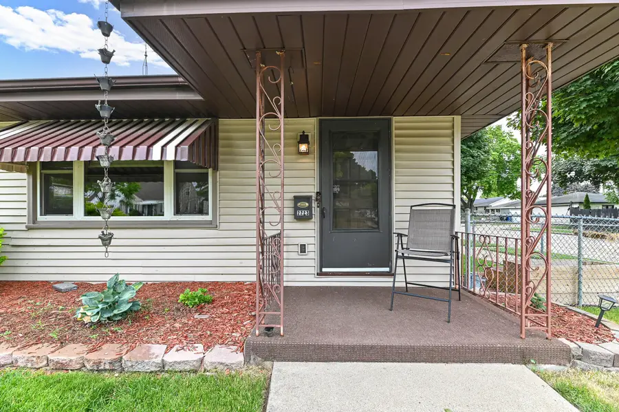 2223 Hayes Ave, Racine, WI 53405 - #3