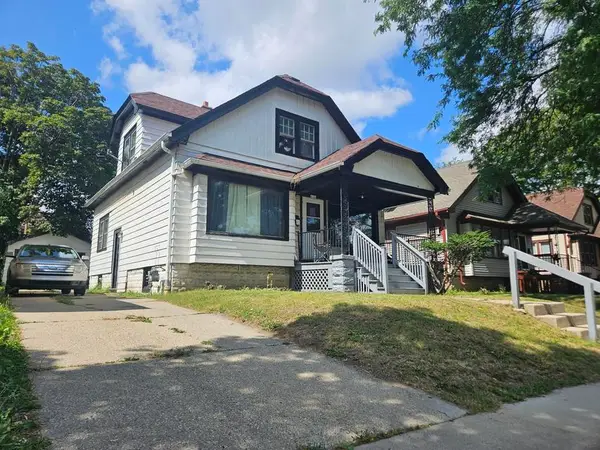 4143 N 10th St, Milwaukee, WI 53209