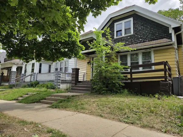 3908 N 22nd St, Milwaukee, WI 53206