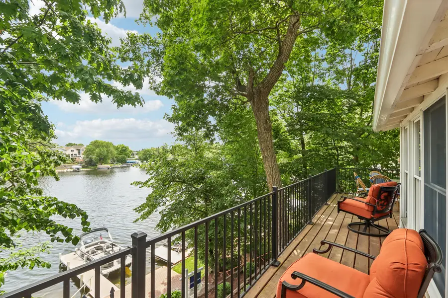 W351N5464 Lake Dr, Oconomowoc, WI 53066 - #3