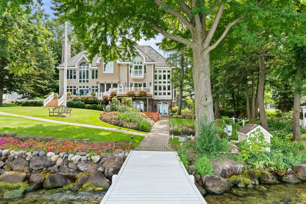 W2908 Walcowis Dr, Linn, WI 53147 - #1