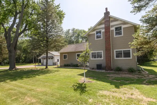 W370S1673 Utica Rd, Ottawa, WI 53118