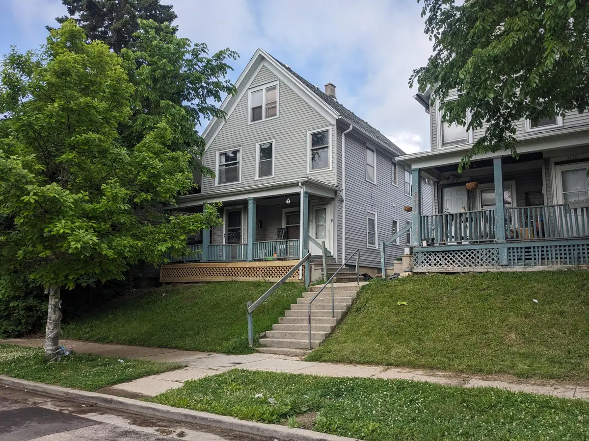2507 N Buffum St, Milwaukee, WI 53212 - #1