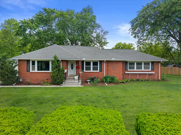 3820 Meachem Rd, Mount Pleasant, WI 53403