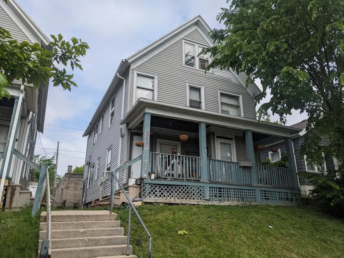 2511 N Buffum St, Milwaukee, WI 53212 - #1