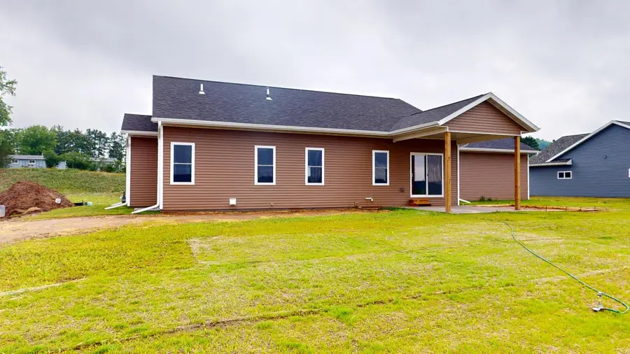 1222 Leo Dr, Holmen, WI 54636 - #2