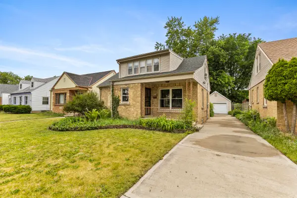 3514 N 61st St, Milwaukee, WI 53216