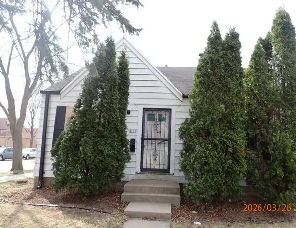4703 W Congress St, Milwaukee, WI 53218