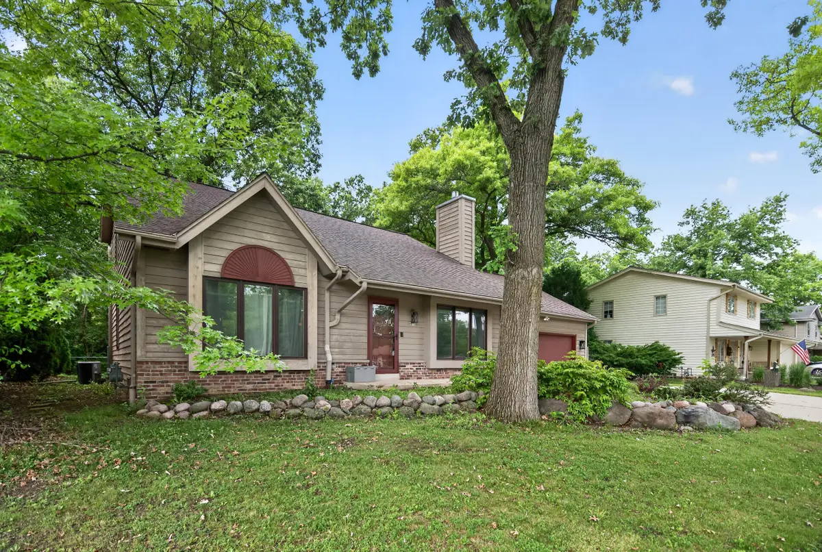 9015 S 84th St, Franklin, WI 53132 - #1