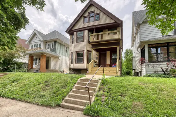 1435 N 48th St, Milwaukee, WI 53208