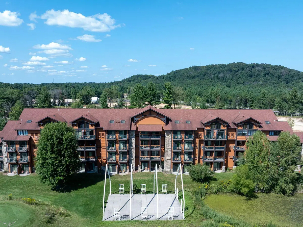 2504 River Rd, Wisconsin Dells, WI 53965 - #1