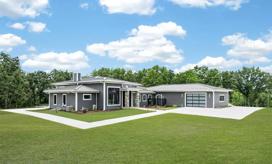 W3830 Scotch Bush Rd, Lafayette, WI 53121 - #2