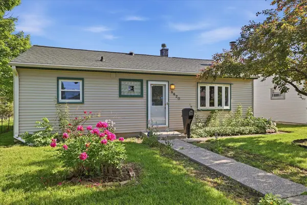 6620 W Morgan Ave, Milwaukee, WI 53220