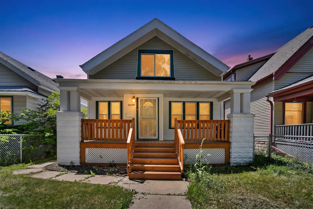 3609 N 25th Pl, Milwaukee, WI 53206 - #1