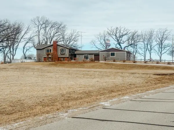 N5748 Metovale Rd, Metomen, WI 53919