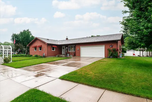 1003 Elm St S, La Crescent, MN 55947
