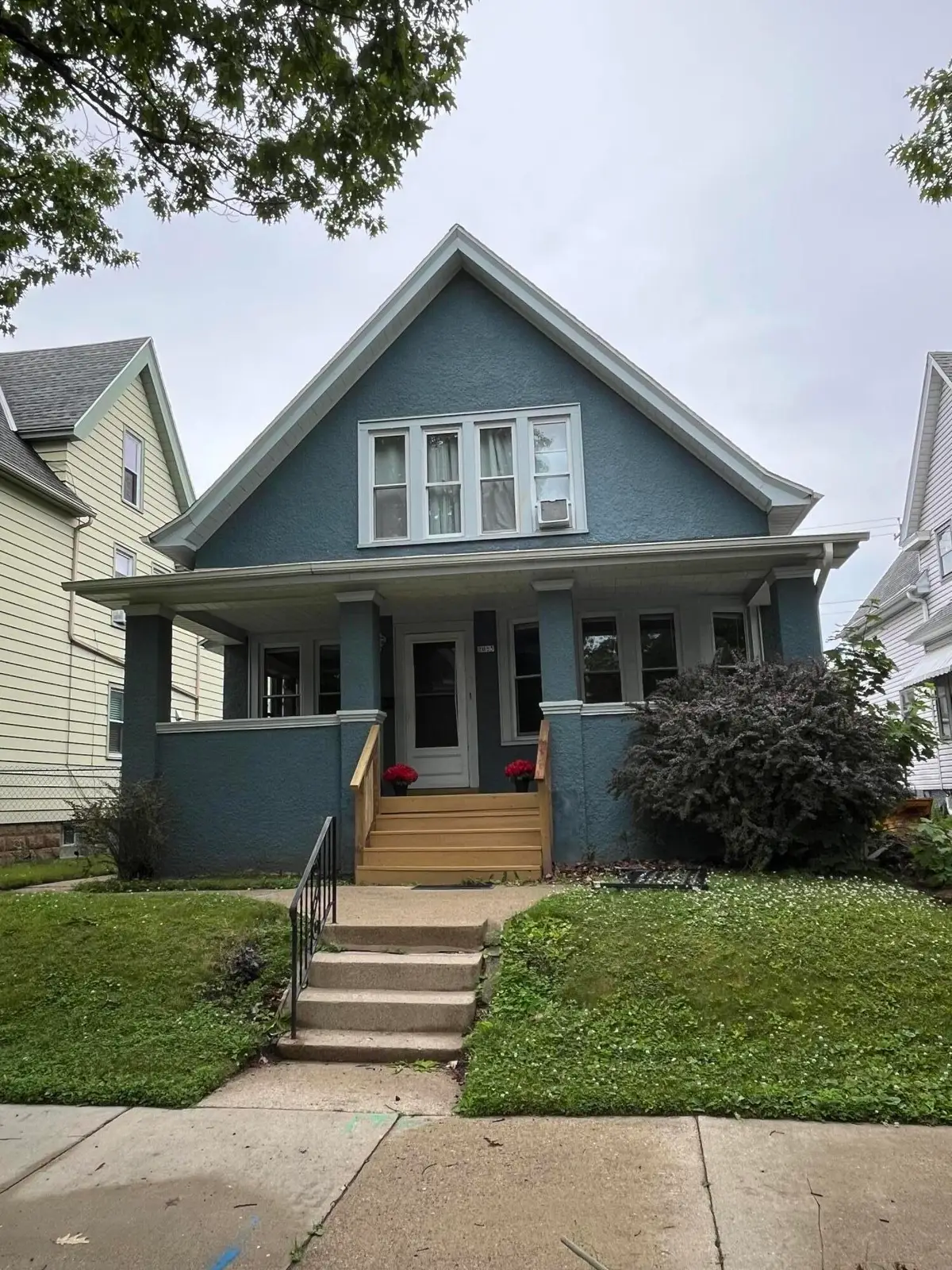 2065 S 28th St, Milwaukee, WI 53215 - #1