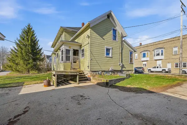 803 Main St, Lomira, WI 53048
