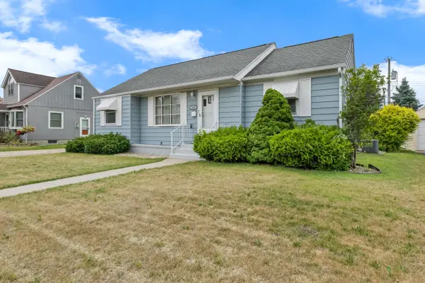 1908 23rd St S, La Crosse, WI 54601
