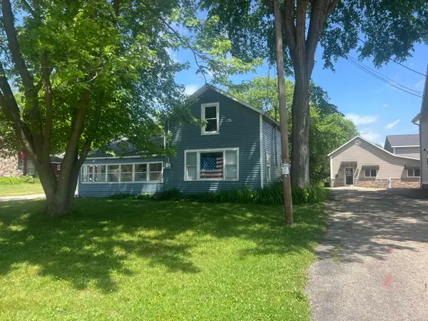 526 E Milwaukee St, Whitewater, WI 53190