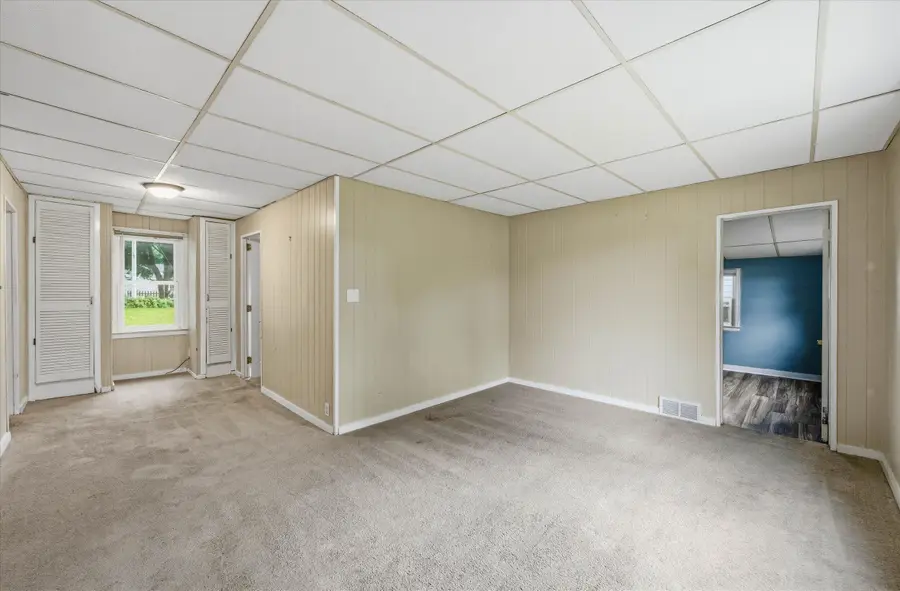 7139 W Saint Paul Ave, Milwaukee, WI 53213 - #2