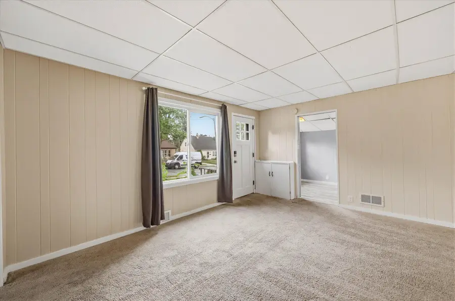 7139 W Saint Paul Ave, Milwaukee, WI 53213 - #3