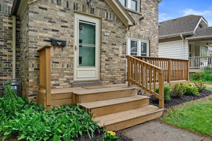 1512 E Olive St, Shorewood, WI 53211 - #2